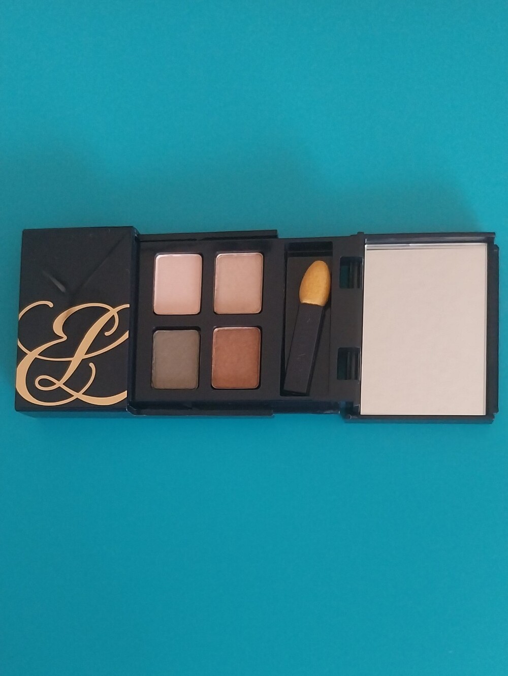 Estee Lauder Neutral Eyeshadow Quad - Champagne, Beige, Taupe & Warm Brown